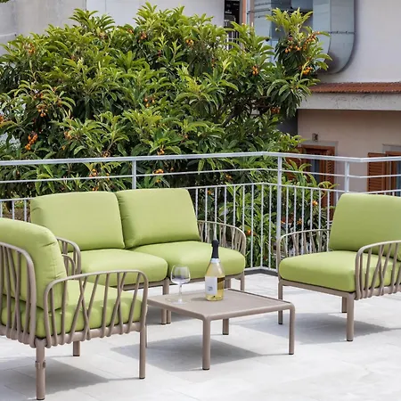 Futura Funky House - De Vivo Realty * Sorrento